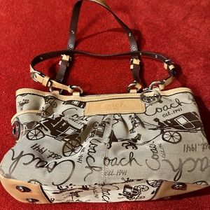 Authentic vintage Coach horse and carriage purse